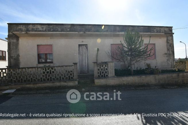 Casa indipendente in residenziale in Via Papa Roncalli 2