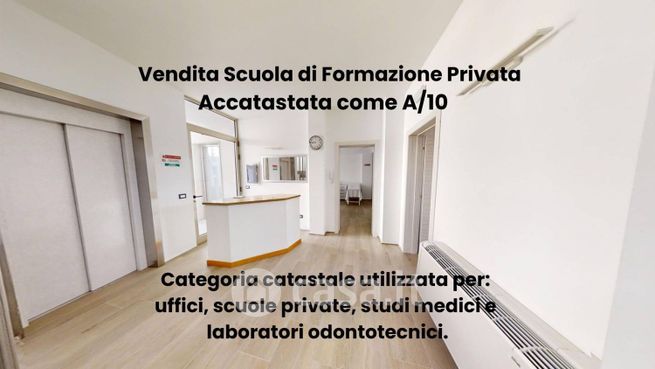 Ufficio in commerciale in Via Sant'Agostino 7