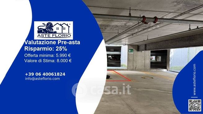 Box/posto auto in residenziale in Piazzale Guglielmo Marconi 7