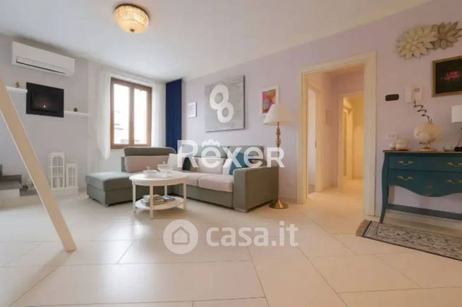 Appartamento in residenziale in Via Donica