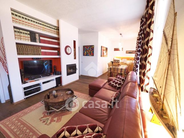 Appartamento in residenziale in Via Moneta 24