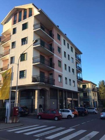 Appartamento in residenziale in Viale Valganna