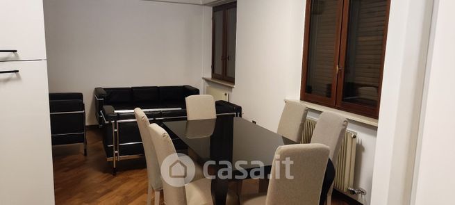 Appartamento in residenziale in Via Solferino 7