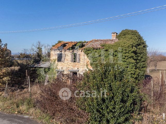 Rustico/casale in residenziale in Via Casai del Tau 1
