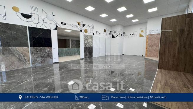 Ufficio in commerciale in Via Roberto Wenner 65