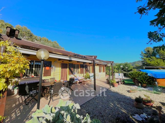 Villa in residenziale in Strada Ciaixe