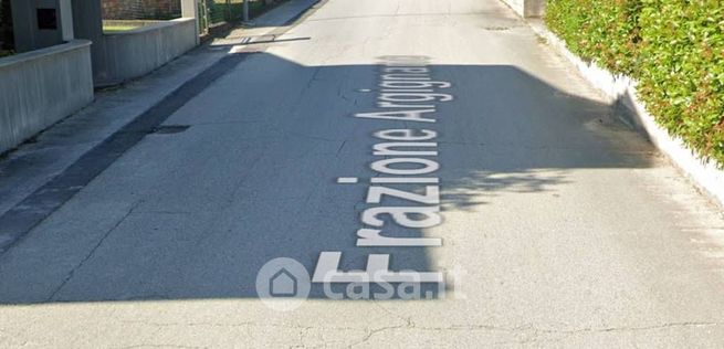 Terreno agricolo in commerciale in Frazione Argignano