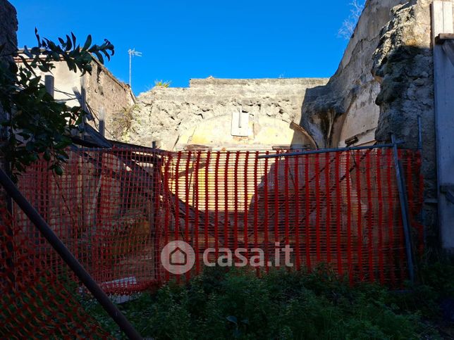 Rustico/casale in residenziale in Via Santa Croce 42