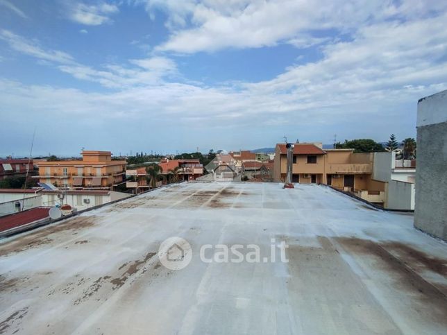 Appartamento in residenziale in Via Trieste 37