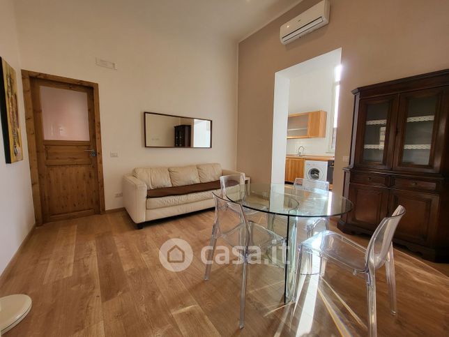 Appartamento in residenziale in Via Plinio 15