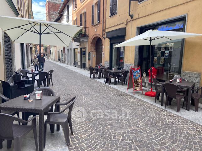 Attivitã /licenza (con o senza mura) in commerciale in Corso G.Matteotti 25