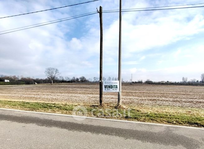 Terreno agricolo in commerciale in Via Loreggia