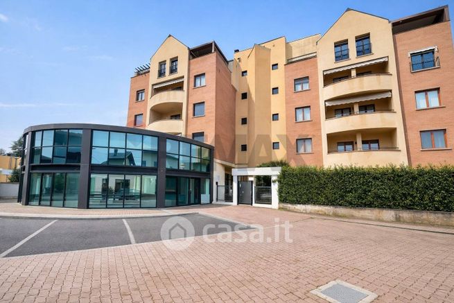Appartamento in residenziale in Viale Vittoria 25