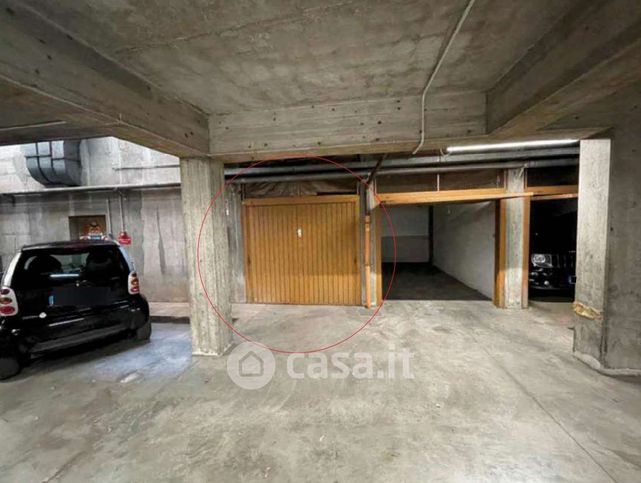 Garage/posto auto in residenziale in Via Trieste