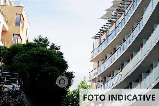 Appartamento in residenziale in Via Pradespin