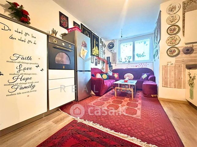 Appartamento in residenziale in Via Aslago
