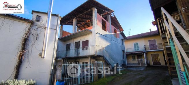 Villetta a schiera in residenziale in Via Domenico Tealdi 13