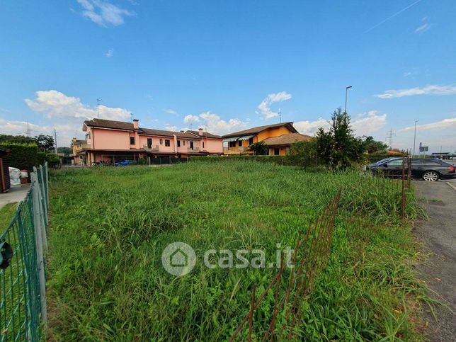 Terreno edificabile in residenziale in Via Tabacchificio