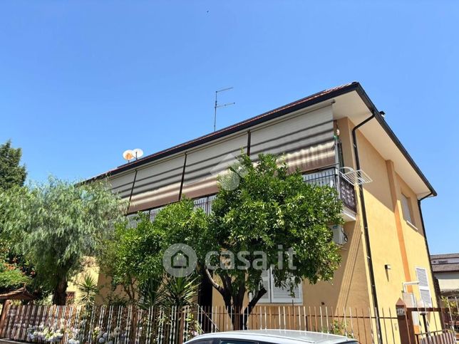 Appartamento in residenziale in Via Vinicio Cortese 9