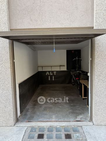 Box/posto auto in residenziale in Via Roen