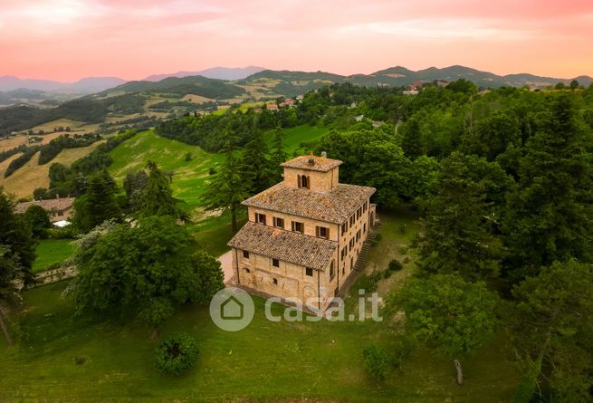 Rustico/casale in residenziale in Via Biancalana 5