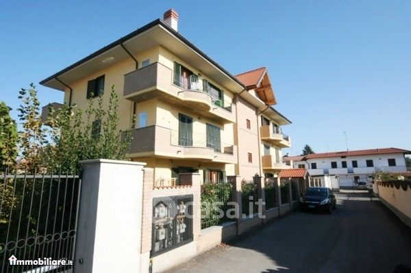 Appartamento in residenziale in Via Gambolina 30