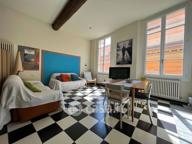 Appartamento in residenziale in Via San Vitale 20