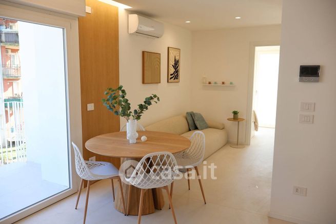 Appartamento in residenziale in Via Cimarosa 3