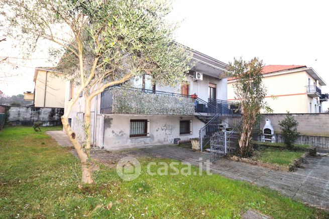 Casa indipendente in residenziale in Via Antonio Vivaldi