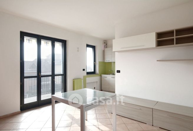 Appartamento in residenziale in Via Lanzo 6