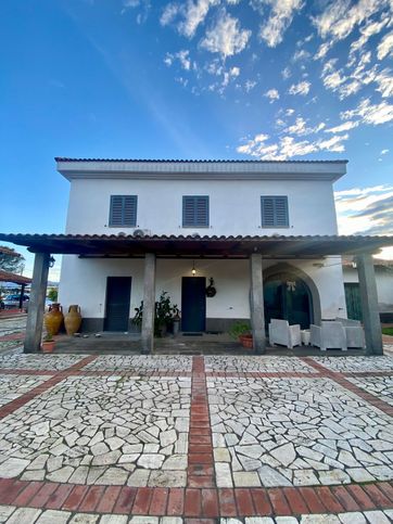 Villa in residenziale in Strada Acque Alte 161