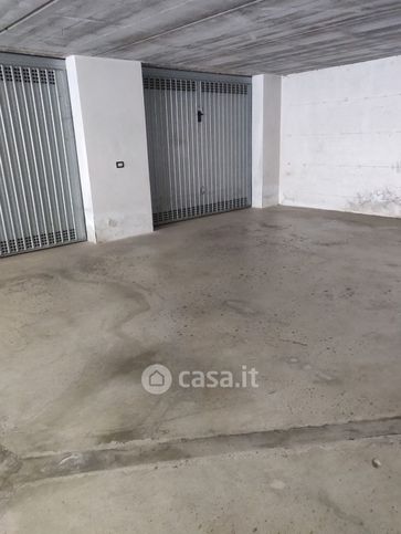 Box/posto auto in residenziale in Viale Martiri della LibertÃ 