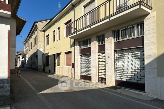 Appartamento in residenziale in Via Trento e Trieste 10