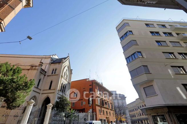 Appartamento in residenziale in Via Flavia 93