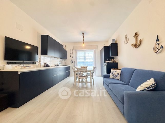 Appartamento in residenziale in Piazza Giuseppe Mazzini