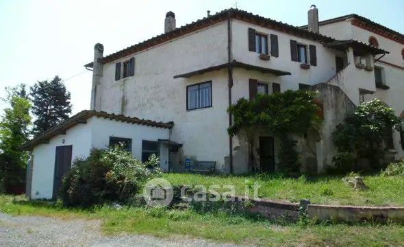 Appartamento in residenziale in Via Tresanti 12