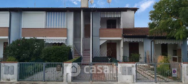 Appartamento in residenziale in Via degli Aironi 60