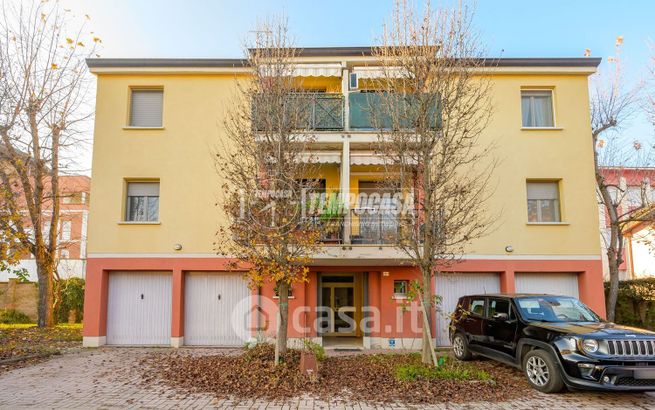 Appartamento in residenziale in Via Circondaria 28