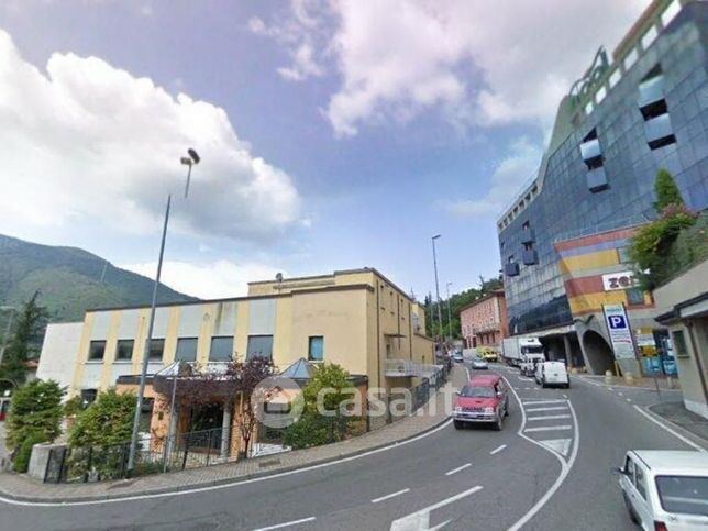 Terreno agricolo in commerciale in Via Monte Grappa