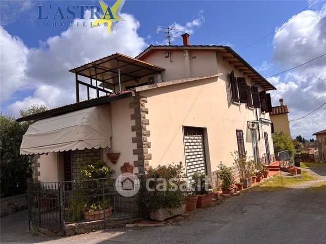 Villa in residenziale in Via Francesco Ferrucci