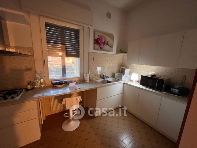 Casa bi/trifamiliare in residenziale in Via Ca' di Villa