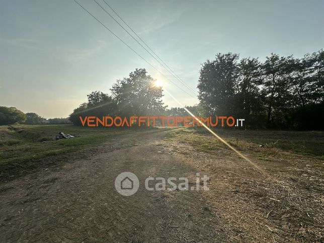 Terreno agricolo in commerciale in Via Diaz