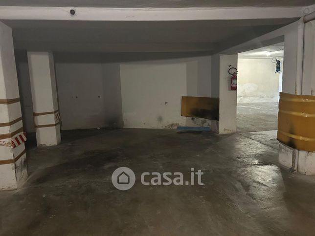 Garage/posto auto in residenziale in Via Ponte Pietra