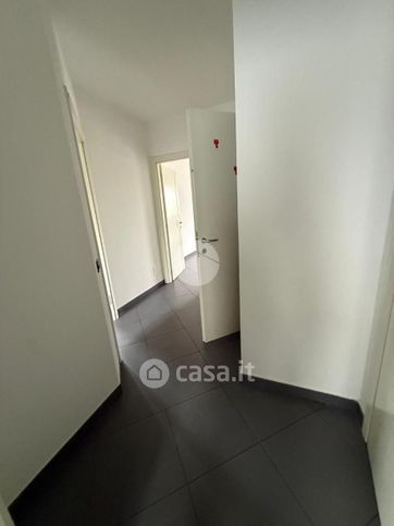Appartamento in residenziale in Via Stura