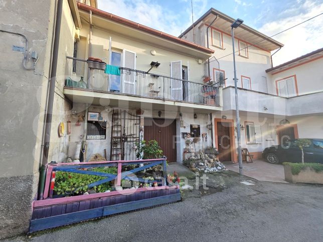 Appartamento in residenziale in Vicolo Campo della Fiera 1