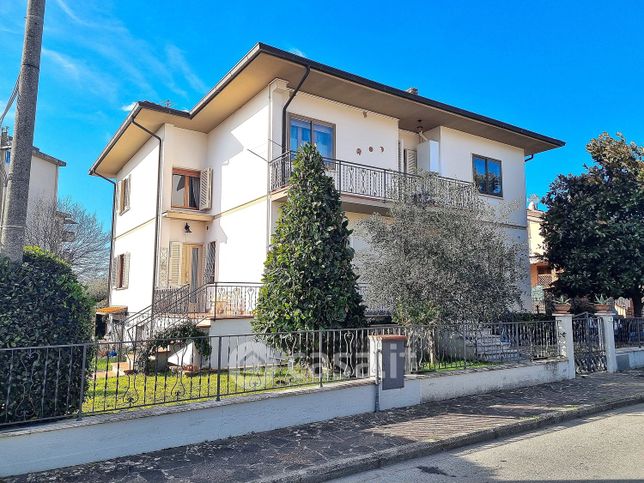 Casa indipendente in residenziale in Via Giacomo Puccini