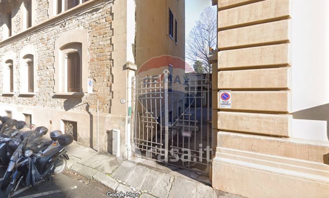 Box/posto auto in residenziale in 