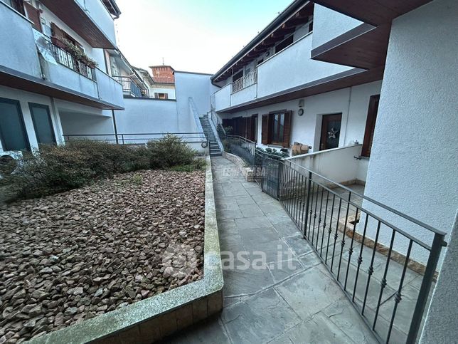 Appartamento in residenziale in Via Grimoldi 1