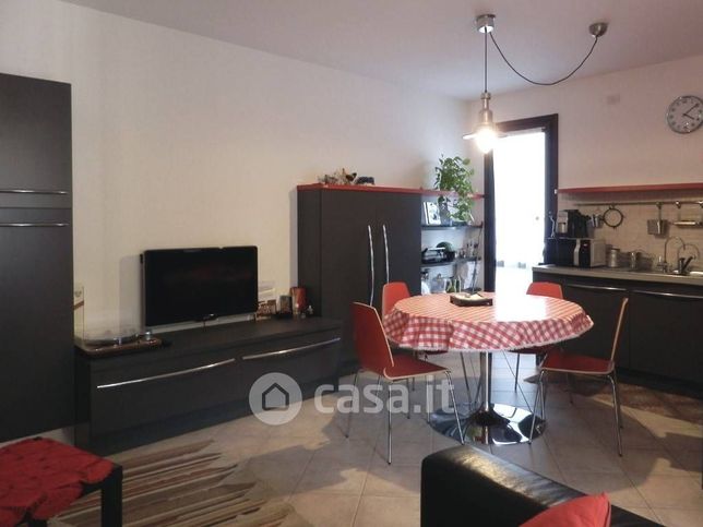 Appartamento in residenziale in Via Giovanni Terruggia 36