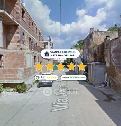 Appartamento in residenziale in Via Angeloni